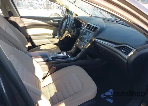 2018 Ford Fusion Hybrid S из США, поврежденный, VIN 3FA6P0UU0JR122111